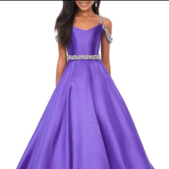 Red Pageant / Flower Girl Dress Size 8 - Picture 1 of 9
